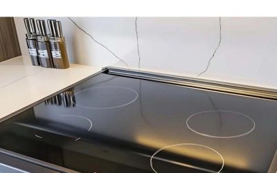 Hoe maak je keramische kookplaten effectief schoon zonder ze te krassen?