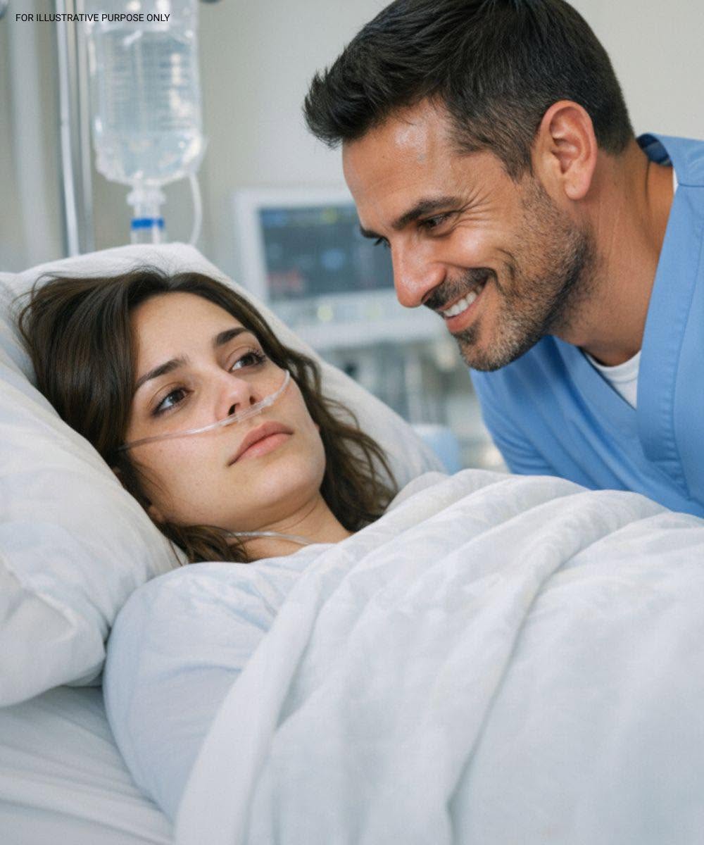 Toen de artsen hem vertelden dat zijn vrouw nog maar een paar dagen te leven had, boog hij zich over haar ziekenhuisbed en mompelde, zijn tevredenheid verbergend achter een kille glimlach: