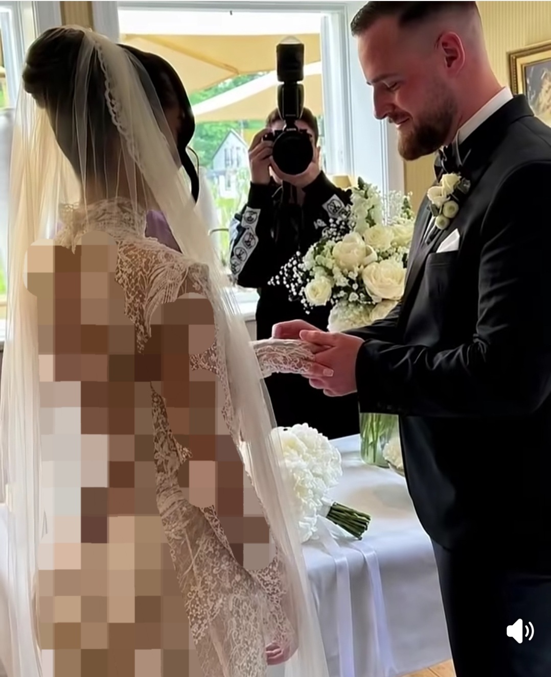Een prachtige bruiloft, totdat de man ontdekte dat zijn bruid een… Lees meer
