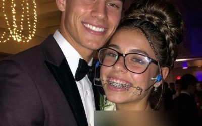 De populairste jongen van school vroeg mijn dochter mee naar het schoolbal – en toen, tijdens de slow dance, kwam hij naar me toe en zei: ‘Ik heb mijn deel gedaan, nu is het jouw beurt.’